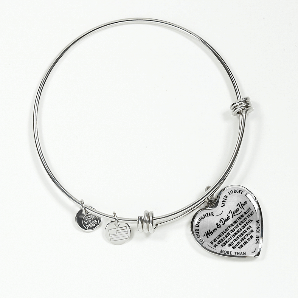 TO OUR DAUGHTER, MOM & DAD LOVE YOU, NEVER FORGET THAT - GOLD AND SILVER FINISHED HEART SHAPED NECKLACE AND BANGLE BRACELET(BLACK TEXT ON TRANSPARENT) EO