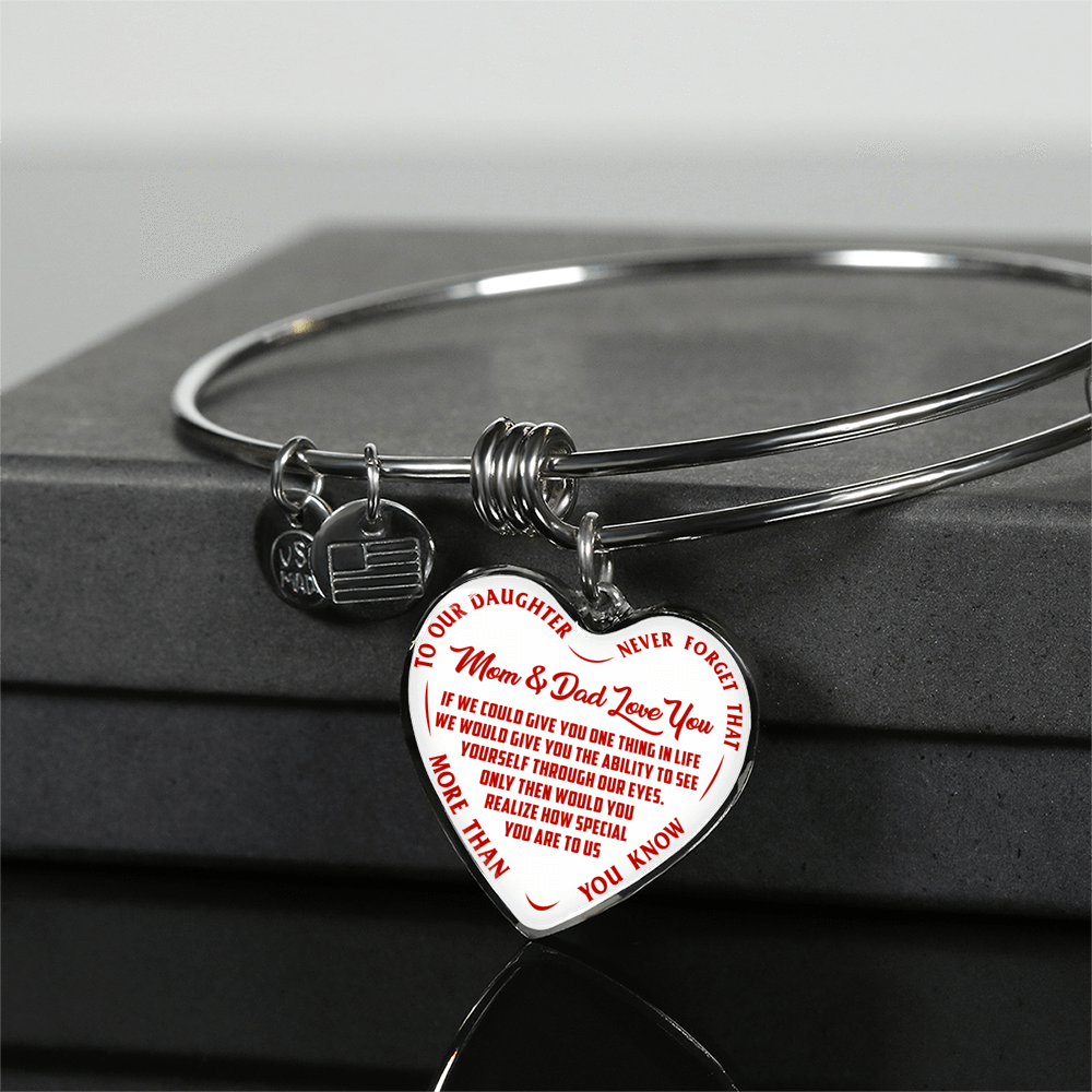 TO OUR DAUGHTER, MOM & DAD LOVE YOU, NEVER FORGET THAT - GOLD AND SILVER FINISHED HEART SHAPED NECKLACE AND BANGLE BRACELET (RED TEXT ON WHITE) EO