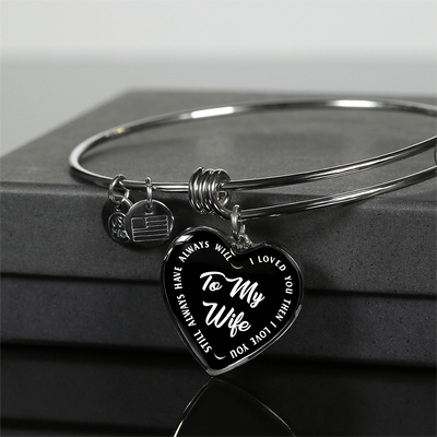 TO MY WIFE (WHITE TEXT ON BLACK) SILVER OR GOLD FINISHED HEART SHAPED NECKLACE OR BRACELET (EO) - podprintz.com