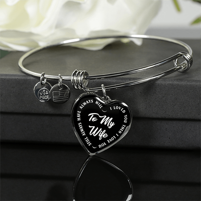 TO MY WIFE (WHITE TEXT ON BLACK) SILVER OR GOLD FINISHED HEART SHAPED BANGLE BRACELET - podprintz.com
